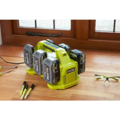 Ryobi 6 jungčių ONE+ įkroviklis RC18640, 18 V ONE+